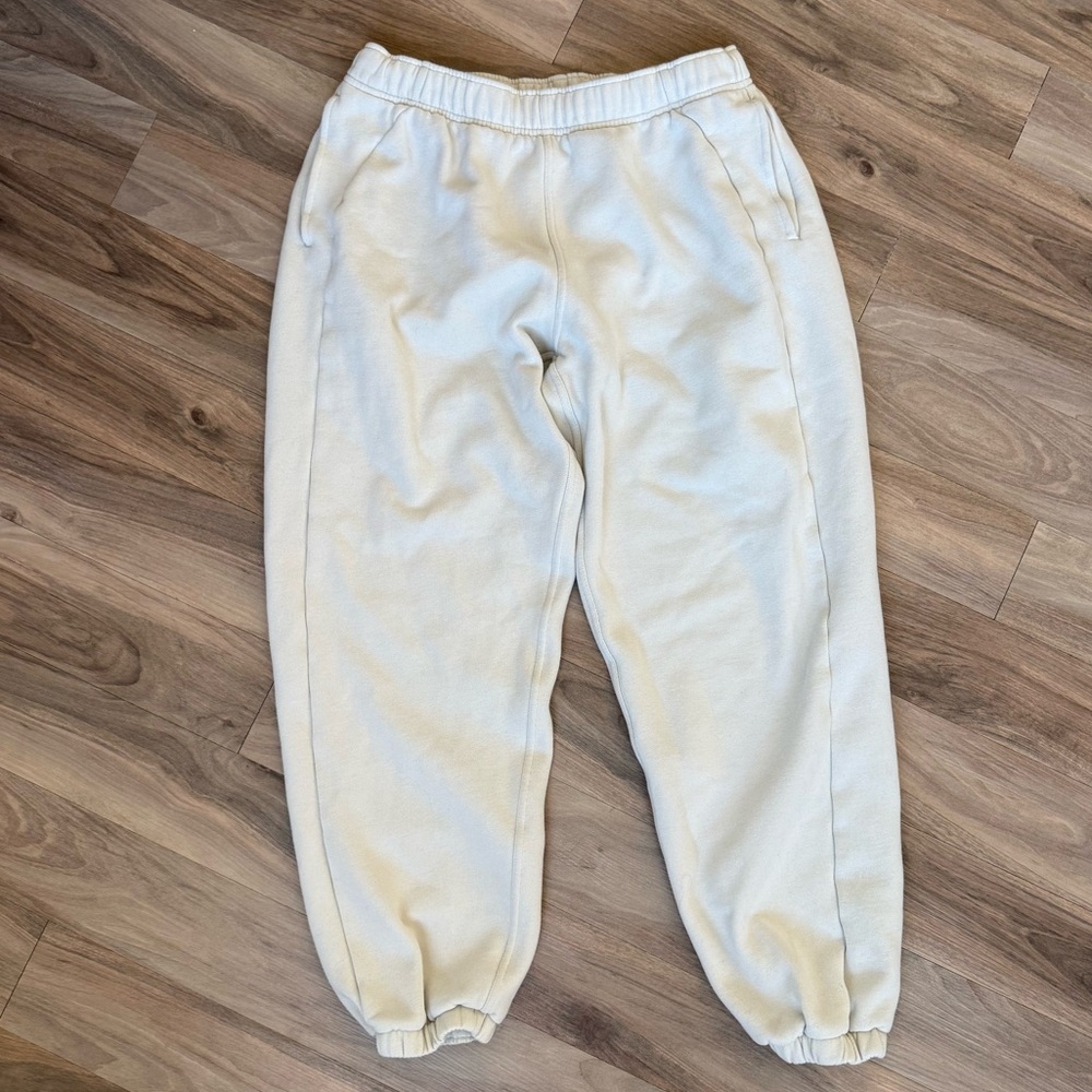 Lululemon Women’s Scuba Mid-Rise Oversized Jogger Regular 30” M